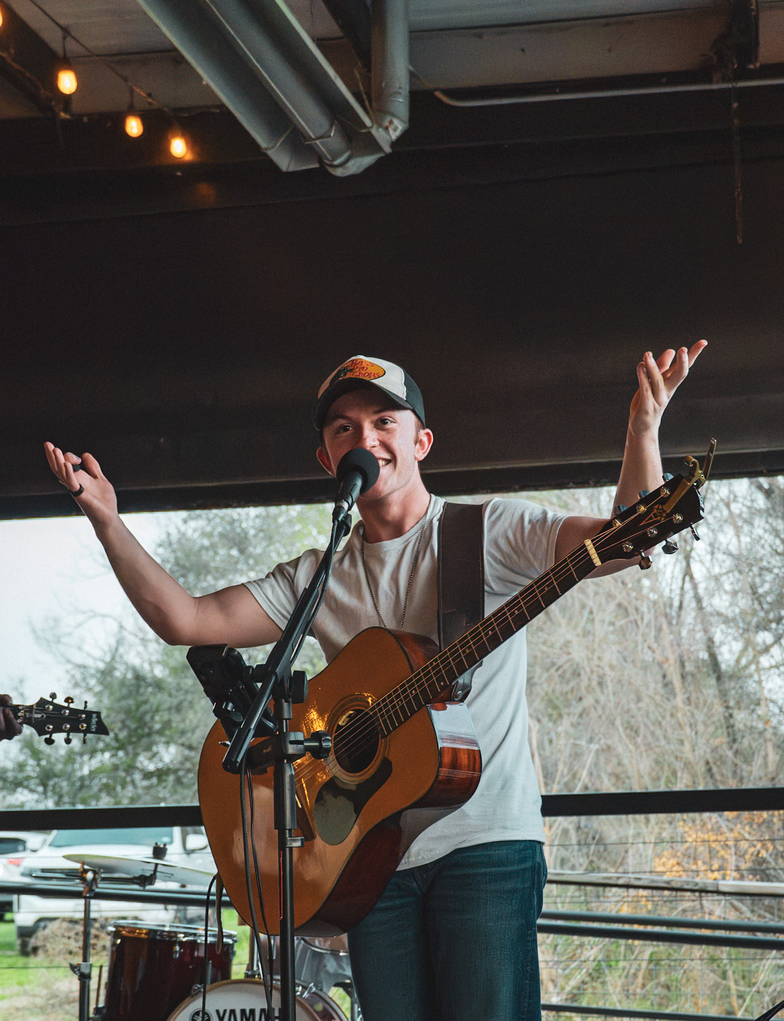 Nathan Snyder performing
